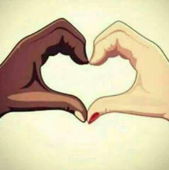 Meet your Posher, Jessenia - Picture 1 of 1